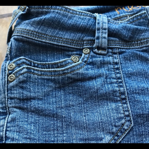 NFS - Rue21 Denim Bermuda Shorts 💙 Size 1/2, EUC - Picture 8 of 8